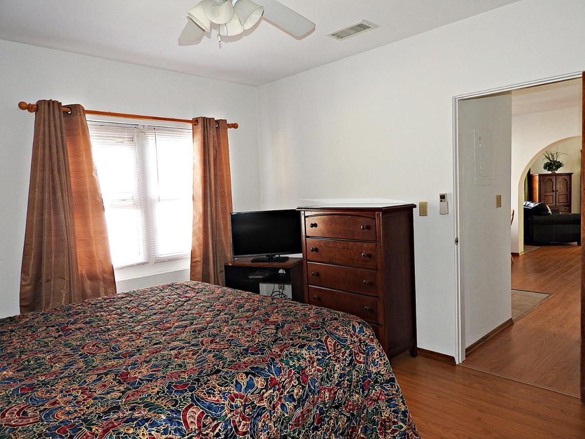 Windsong Guest Apartments Pembroke Экстерьер фото