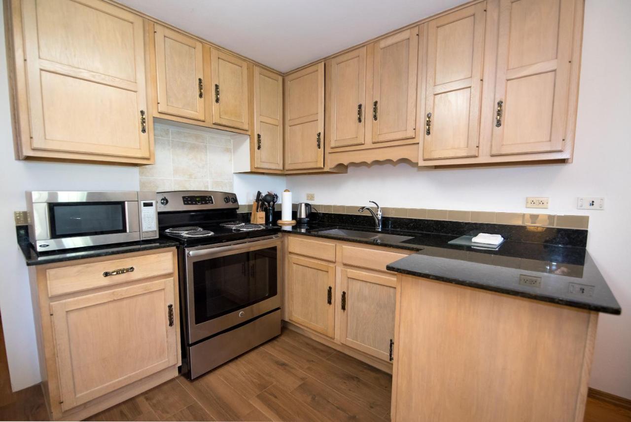 Windsong Guest Apartments Pembroke Экстерьер фото